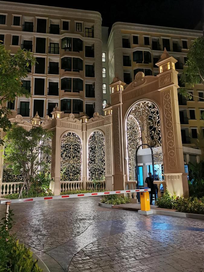 Espana Condo Resort Джомтиен Бийч Екстериор снимка